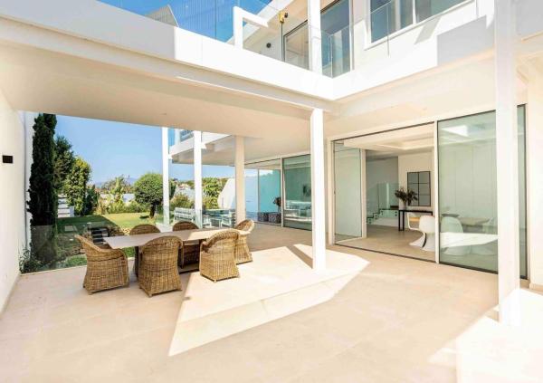 Casa o chalet independiente en Valdeolletas-Las Cancelas-Xarblanca, Marbella photo 4