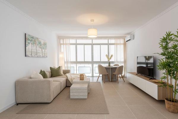 Venta de piso en Piso en Valladolid, 13, Centro, Estepona, Estepona
thumbnail 2