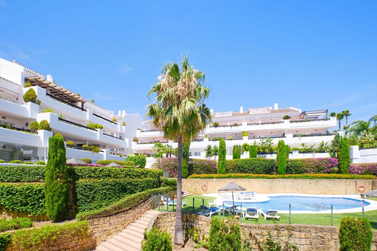 Venta de piso en Piso en Calle Al-andalus, Aloha, Marbella, Marbella
photo 4