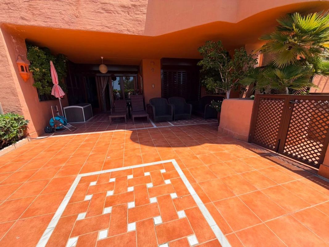 Sale of apartment in Piso en Urbanizacion Mar Azul, 2 r, Kempinski, Estepona, Estepona
photo 4