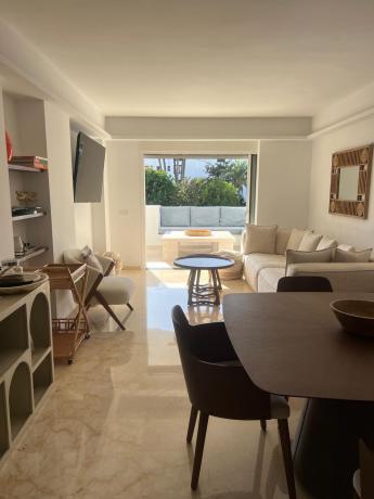Venta de piso en Piso en Avenida Playas del Duque, Puerto Banús, Marbella, Marbella
photo 1