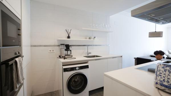 Sale of flat in Piso en Plaza de España, Benahavís, Benahavís, Benahavís
thumbnail 2