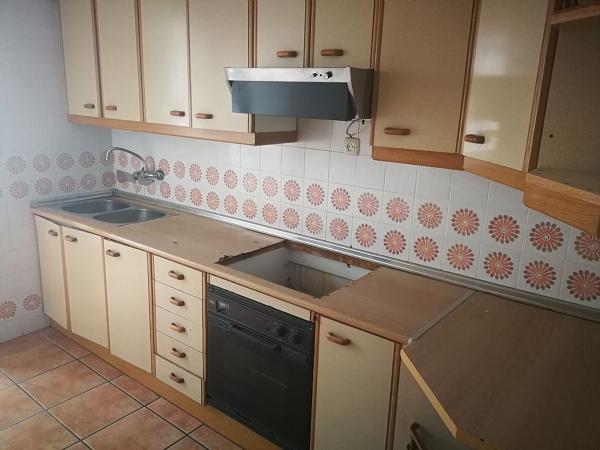 Venta de piso en Piso en Avenida Mar y Sierra, 3, Sierra de Estepona-Avda de Andalucia, Estepona, Estepona
photo 1