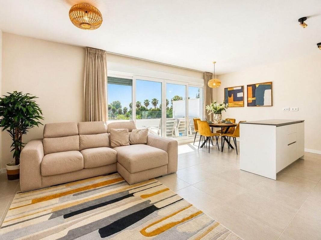 Продажа квартиры на Piso en N-340, 99, Bel-Air, Estepona, Эстепона
photo 2
