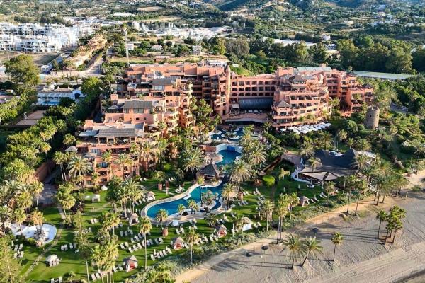Venta de piso en Piso en Carretera de Cádiz, 159, Kempinski, Estepona, Estepona
thumbnail 2