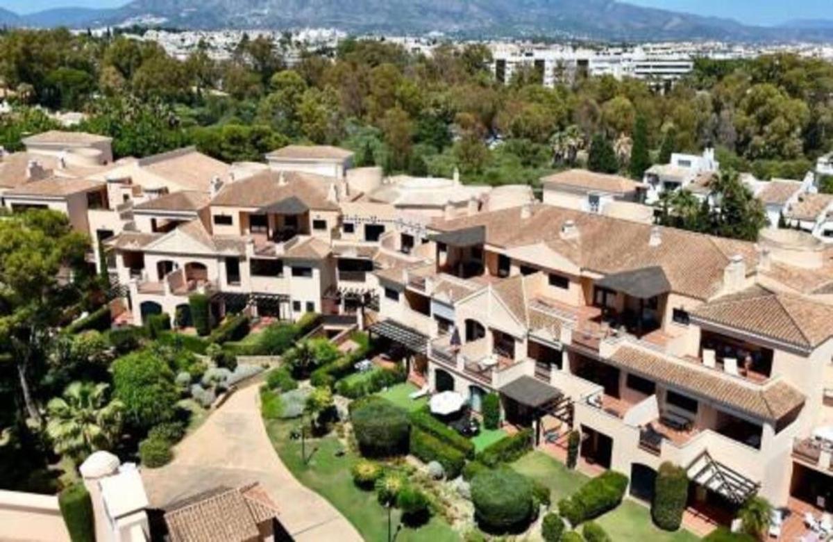 Venta de piso en Piso en las Golondrinas, Puerto Banús, Marbella, Marbella
 photo 3