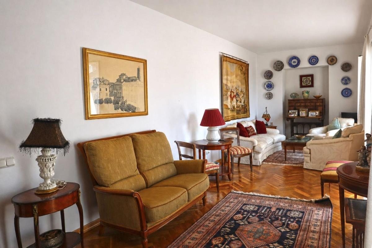 Sale of apartment in Piso en Centro, Estepona, Estepona
photo 2