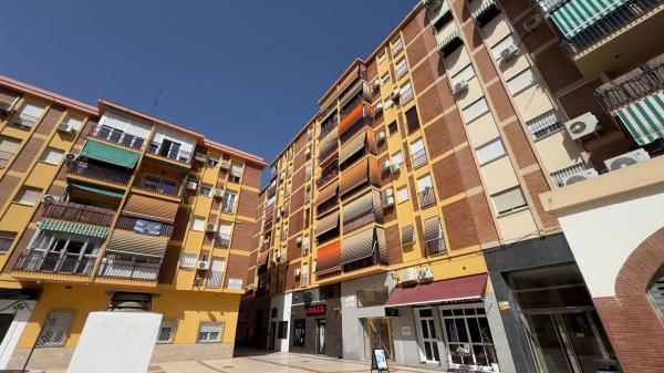 Venta de piso en Piso en Plaza Misericordia, Perchel sur - El Bulto, Málaga, Málaga
photo 1