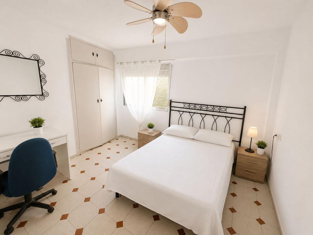 Venta de piso en Piso en Calle Padre Salvador, Divina Pastora, Marbella, Marbella
photo 5