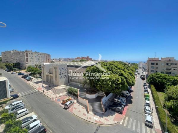 Venta de piso en Piso en Camino de los Molinos, 7, Sierra de Estepona-Avda de Andalucia, Estepona, Estepona
thumbnail 2