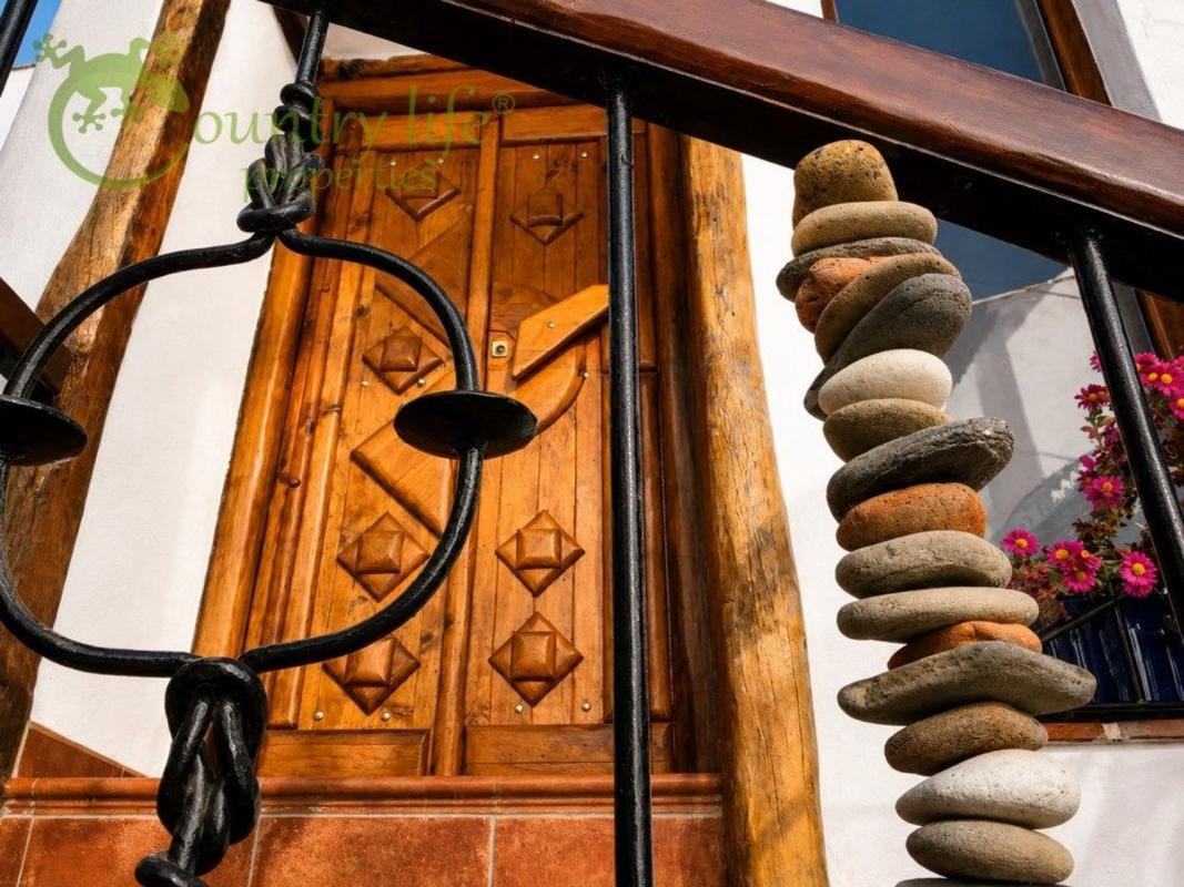 Properties for sale and rent in Spain photo 3
