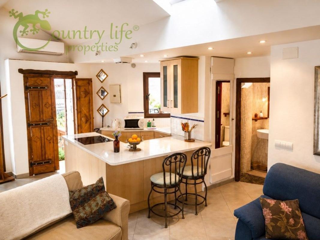 Properties for sale and rent in Spain photo 5