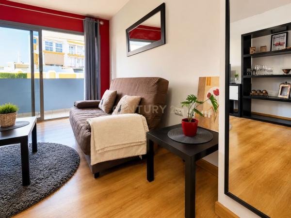Продажа квартиры на Piso en Avenida Salvador Vicente, 4, Arroyo de la Miel, Benalmádena, Бенальмадена
 photo 3