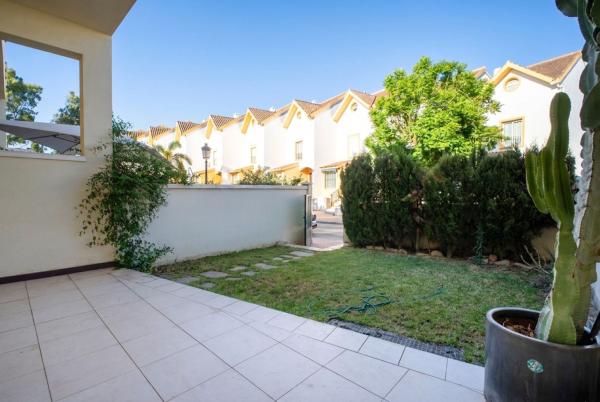 Chalet adosado en Bahia De Estepona, Guadalobón, Estepona thumbnail 2