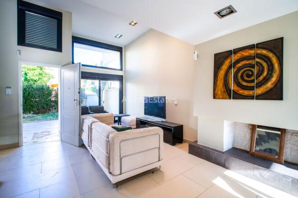 Chalet adosado en Bahia De Estepona, Guadalobón, Estepona thumbnail 3