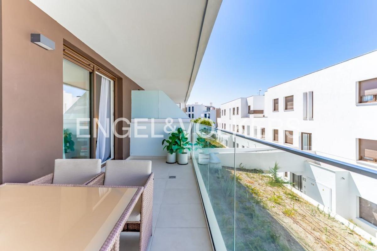 Sale of apartment in Piso en Calle del Dique, Zona Calvario, Estepona, Estepona
photo 2