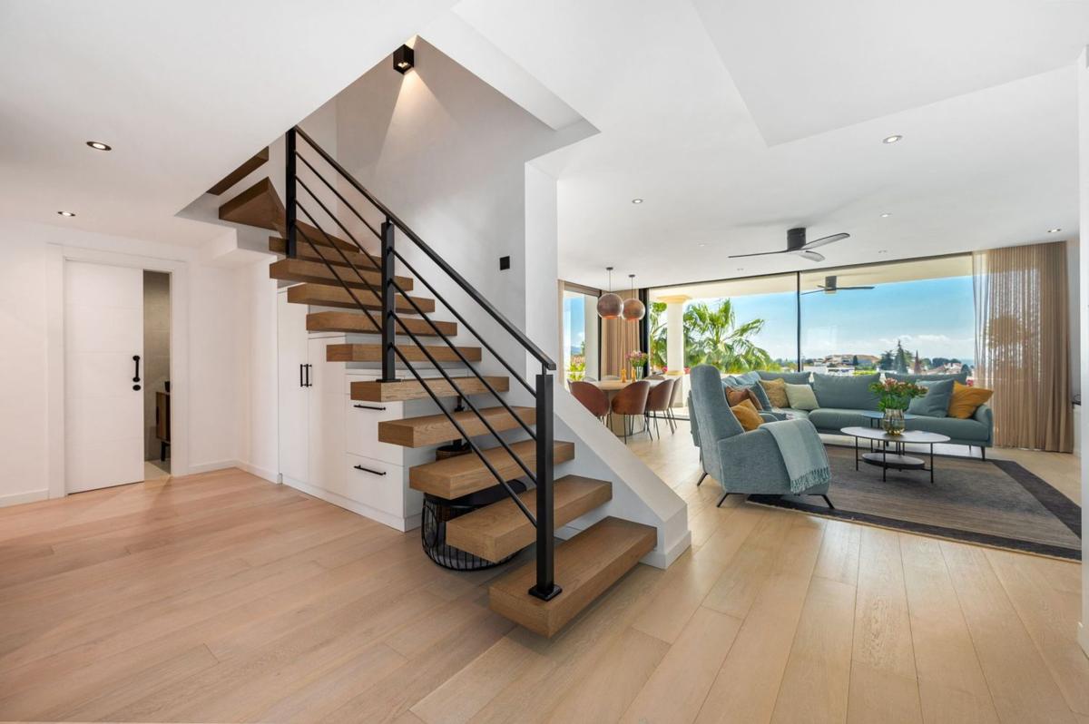 Duplex sale in Dúplex en Urbanización Monte Paraíso, 8, Lomas de Marbella Club, Marbella, Marbella photo 5