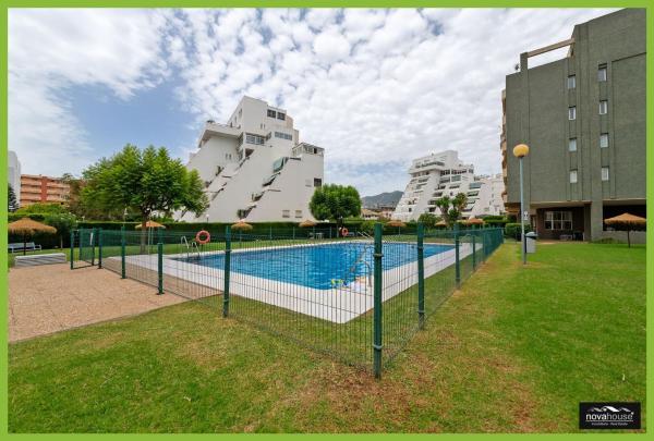Продажа квартиры на Piso en Calle Salvador Rueda, Solymar - Puerto Marina, Benalmádena, Бенальмадена
photo 1