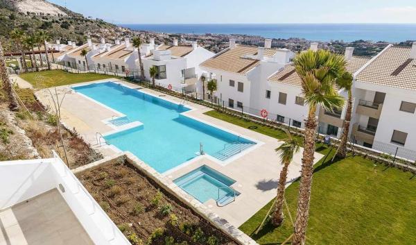 Продажа квартиры на Piso en Calle Aneto, Montealto, Benalmádena, Бенальмадена
photo 1