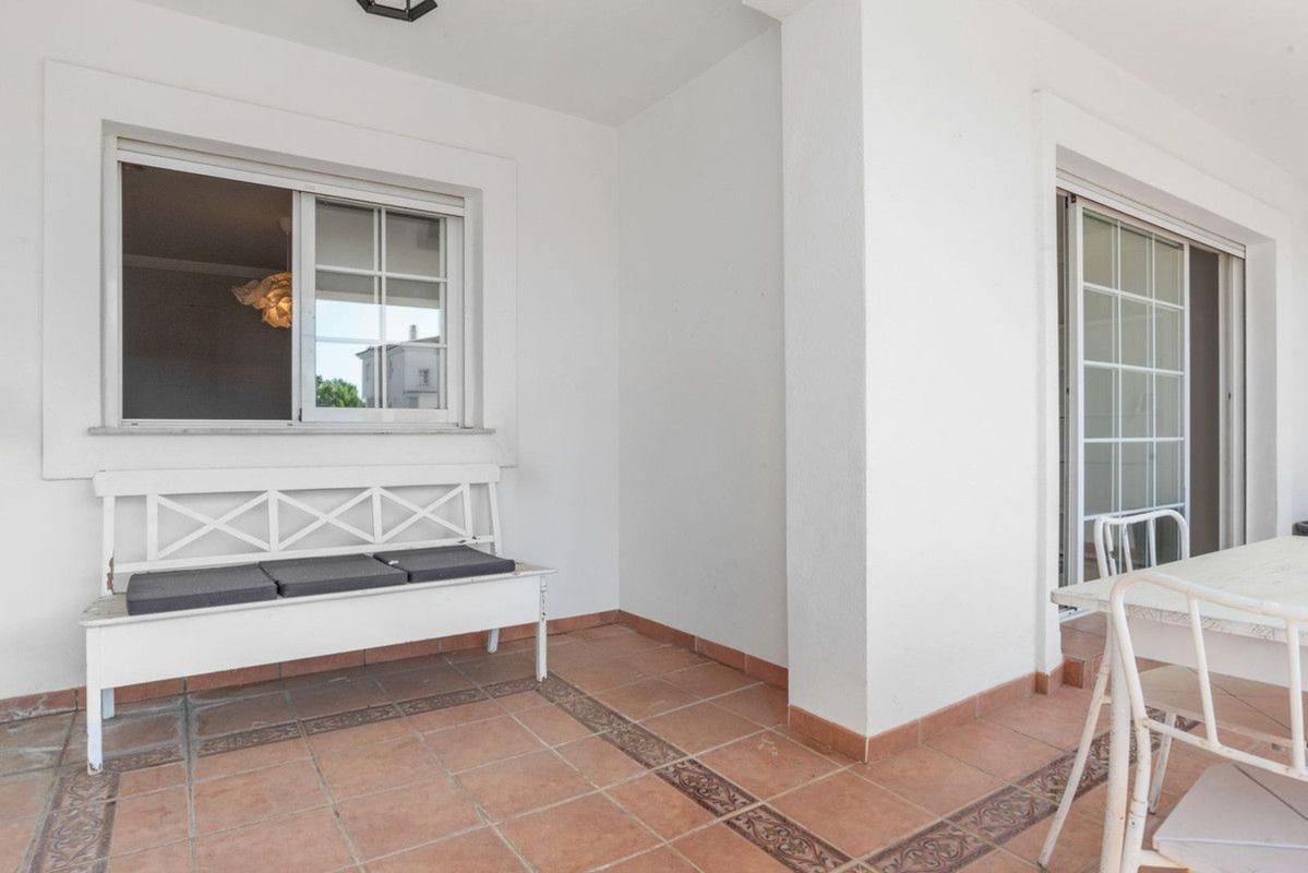 Venta de piso en Piso en Rio Real, Marbella, Marbella
 photo 5