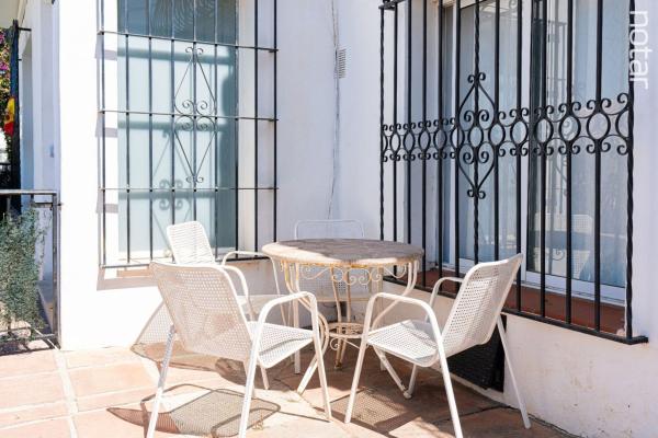 Chalet adosado en Urbanizacion Noria, Avda Pescia - Ctra de Frigiliana, Nerja thumbnail 2