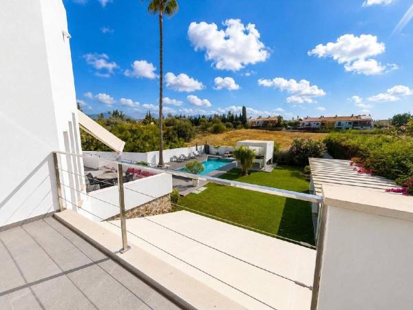 Chalet independiente en venta en Casa o chalet en Guadalmina Alta, Marbella, Marbella
 photo 4