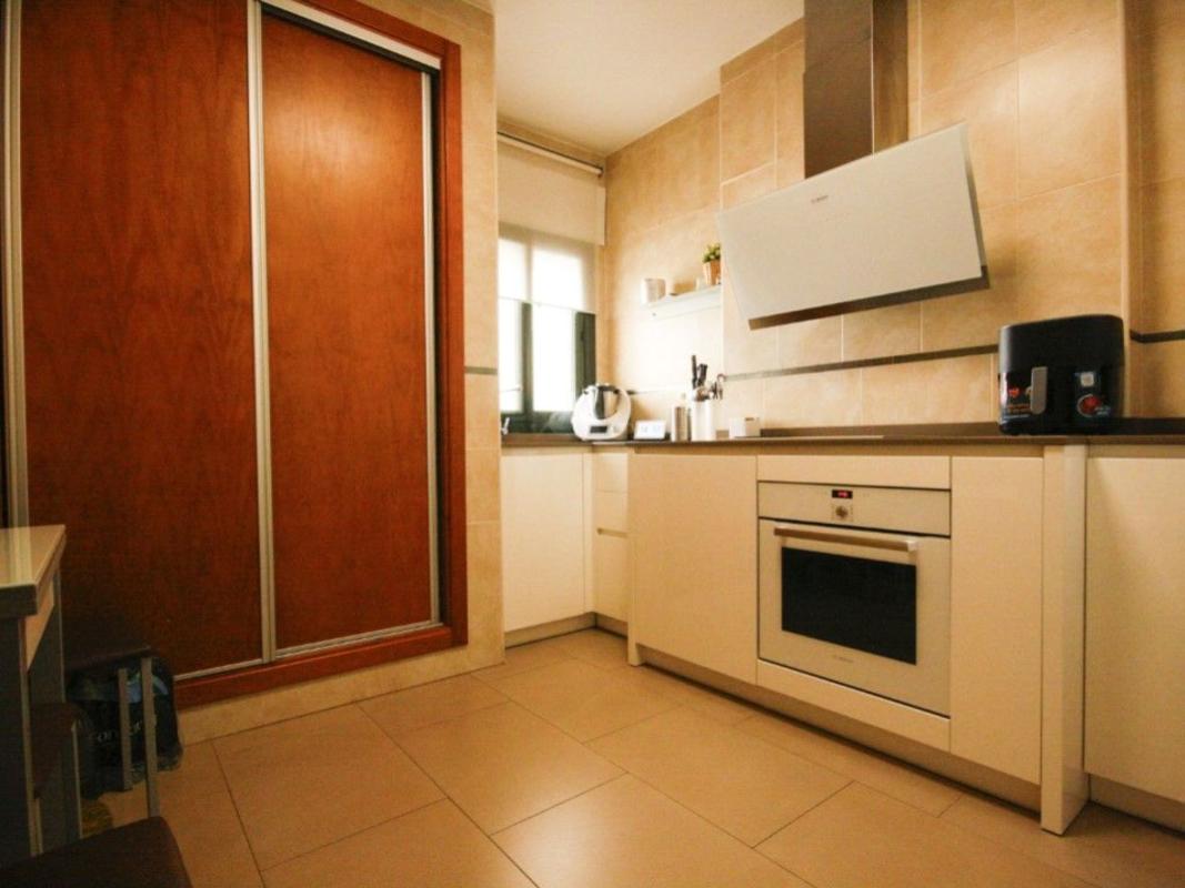 Sale of apartment in Piso en Avenida Reina Sofía, 6, Coin, Coin
 photo 3