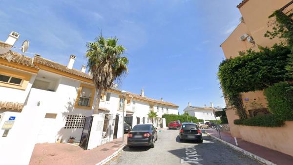 Chalet adosado en Topacio De Riviera, Riviera del Sol, Mijas thumbnail 1