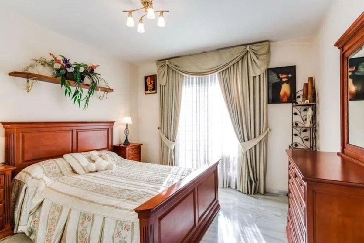 Продажа дуплекса на Dúplex en Arrabal la Caridad, 13, La Carolina-Guadalpín, Marbella, Марбелла photo 4