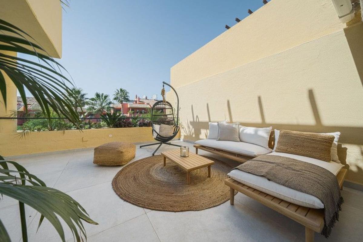 Venta de duplex en Dúplex en Urbanización Riviera Beach, 1 Pm, Cancelada, Estepona, Estepona photo 5