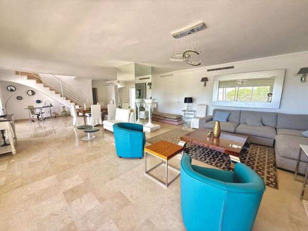 Ático en venta en  Ático en Urbanizacion Lomas Marbella Club, 81, Lomas de Marbella Club, Marbella, Marbella photo 2