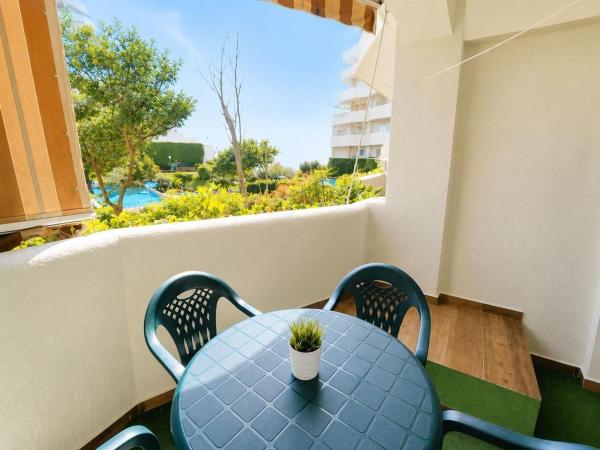 Квартира на продажу в Estudio en Avenida del Parque, Parque de la Paloma, Benalmádena, Бенальмадена thumbnail 1