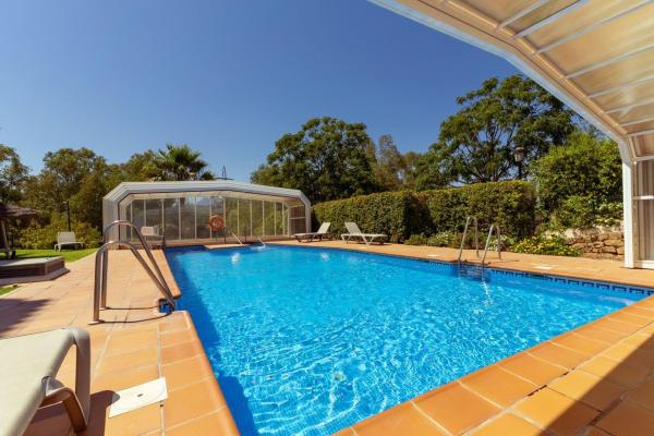 Venta de piso en Piso en Green Hills - Las Cumbres de Elviria, Marbella, Marbella
thumbnail 3
