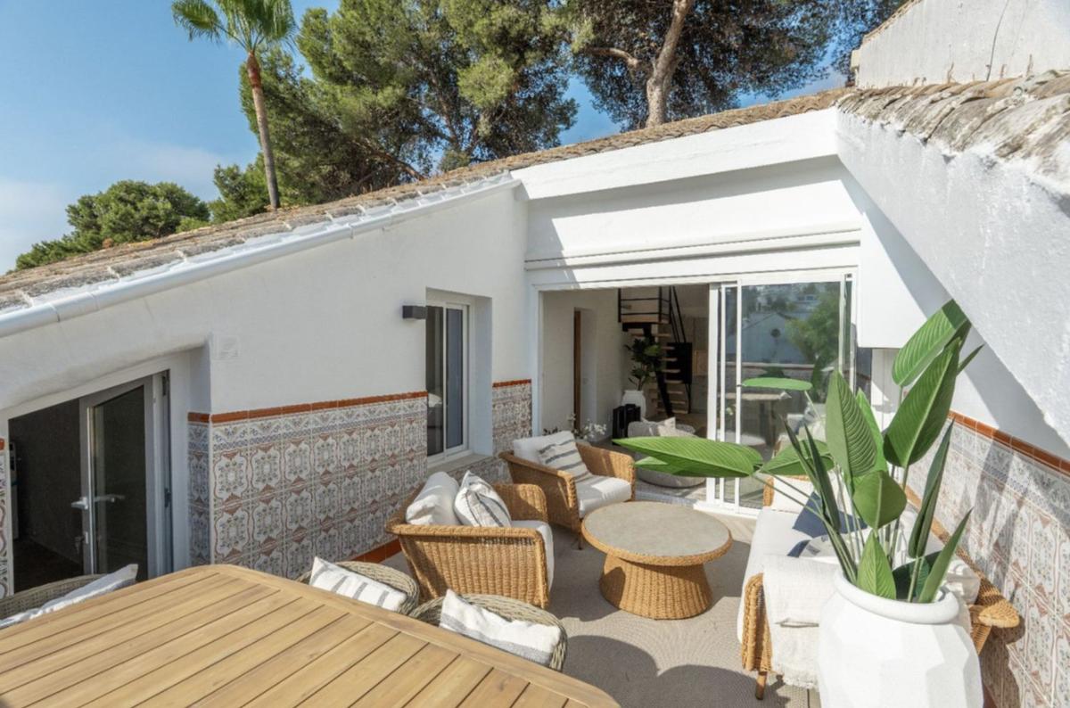 Venta de duplex en Dúplex en Calle los Jazmines, Nueva Andalucía, Marbella, Marbella photo 2