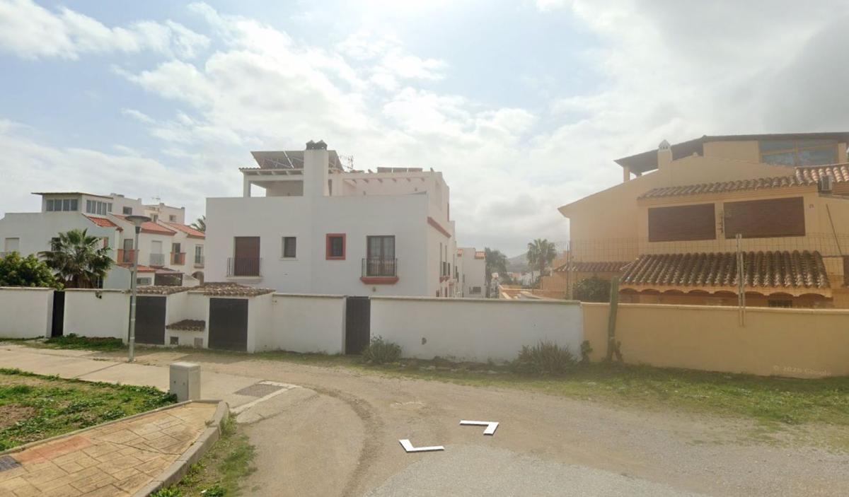 Sprzedaż szeregowego domku w  Chalet adosado en Marina De Casares, Marina de Casares, Casares , Casares photo 2