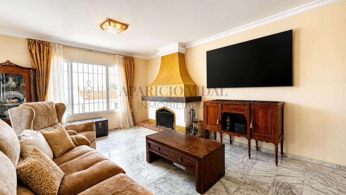 Venta de chalet independiente en Chalet pareado en Calle Jorge Guillén, Manantiales - Lagar - Cortijo, Alhaurín de la Torre, Alhaurín de la Torre
photo 5