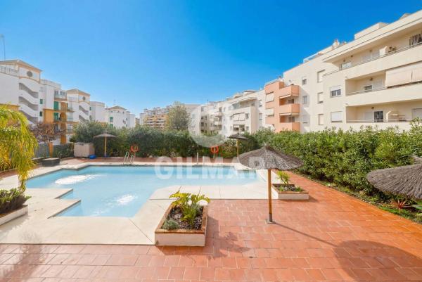 Sale of flat in Piso en Calle Tres Banderas, Puerto de Estepona, Estepona, Estepona
thumbnail 2
