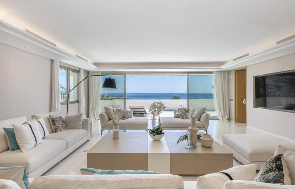 Venta de piso en Piso en Puerto Banús, Marbella, Marbella
thumbnail 3