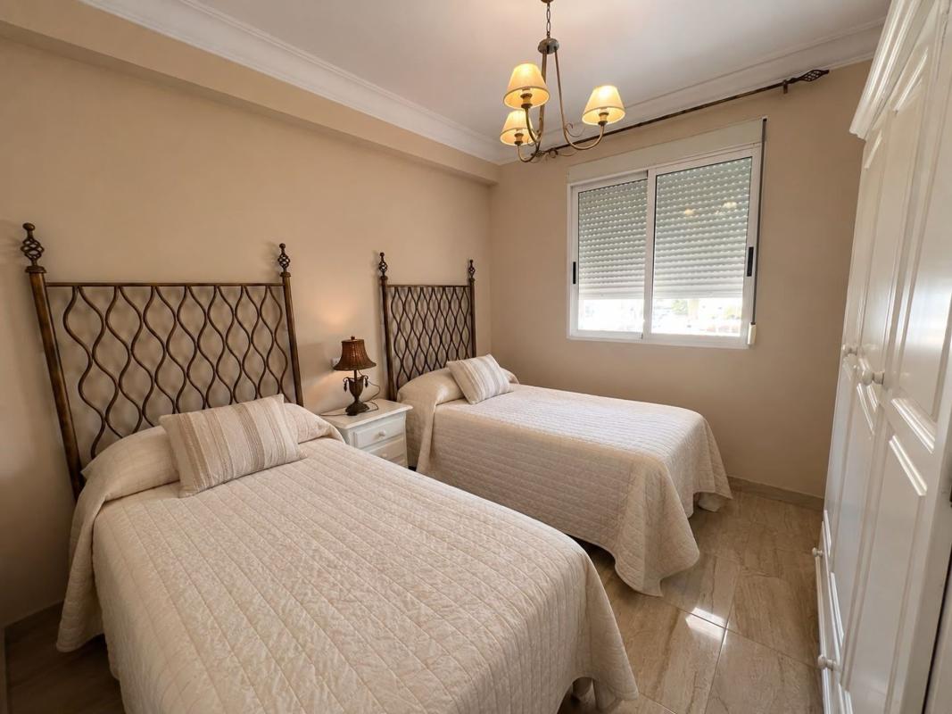Venta de piso en Piso en Andalucia (torre Del Mar), Poniente - Faro, Vélez-Malaga, Vélez-Malaga
 photo 4