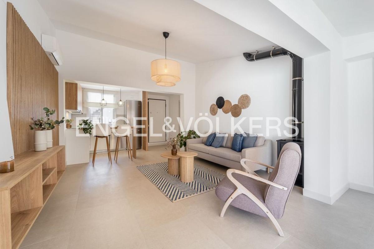 Properties for sale and rent in Spain photo 3