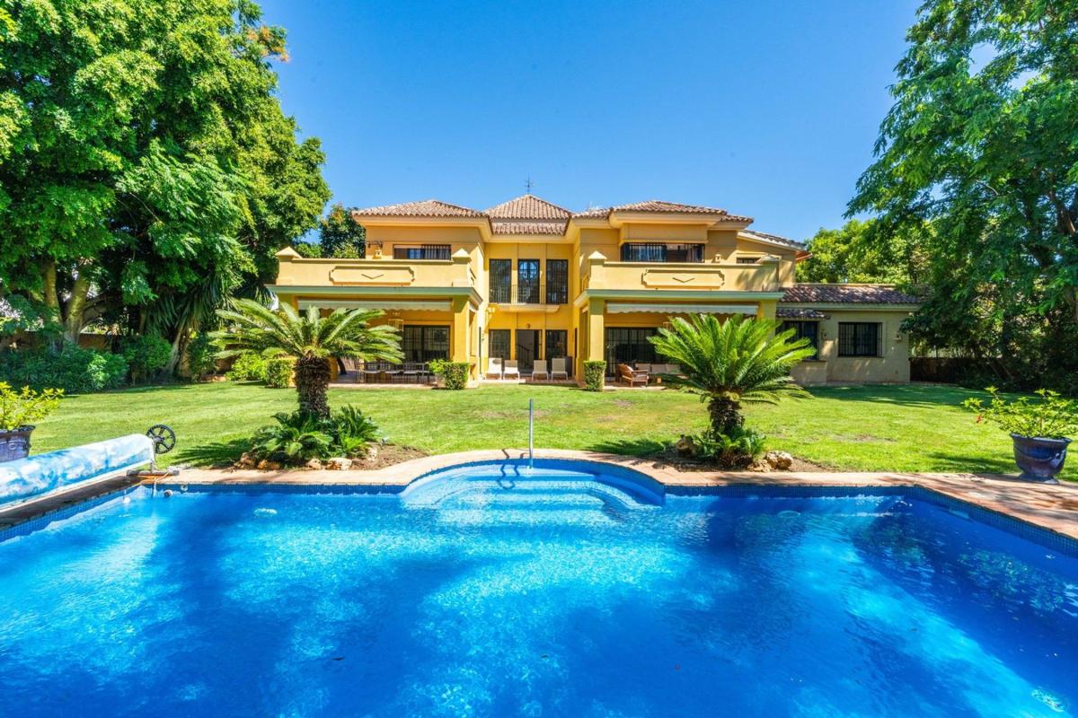 Propiedades en venta y alquiler en España photo 1