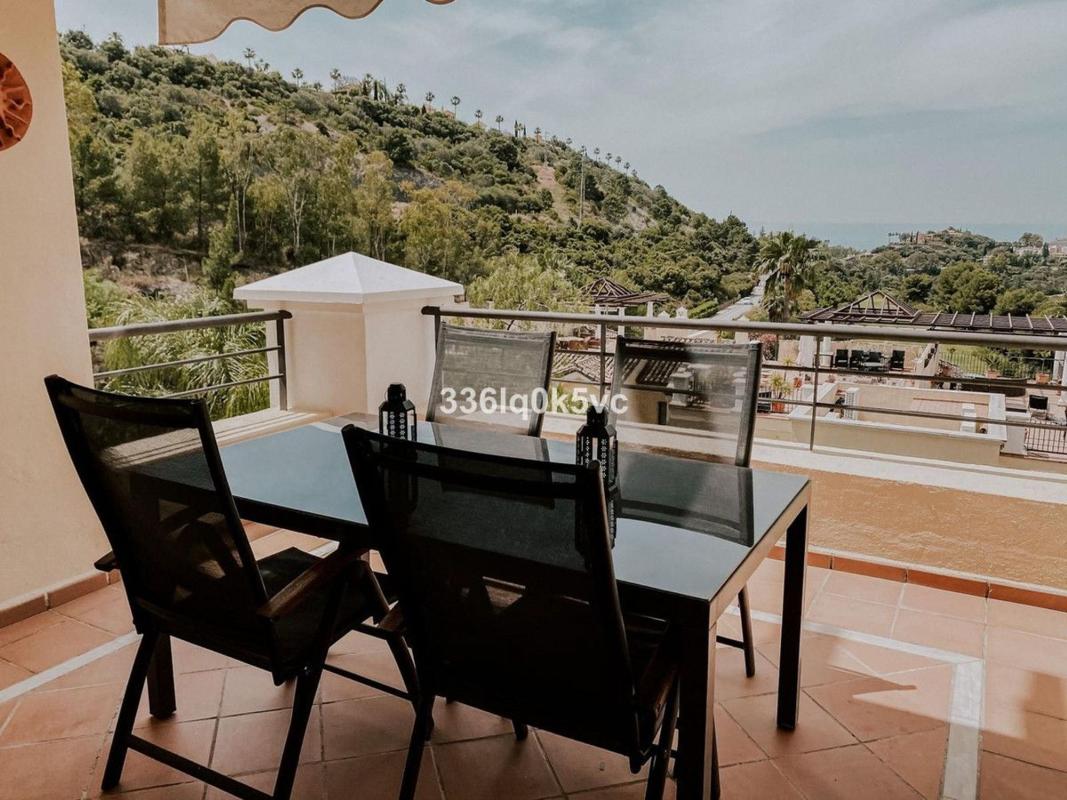 Продажа квартиры на Piso en Urbanizacion Torre Esteril, Los Arqueros-Puerto del Almendro, Benahavís, Бенахавис
photo 5