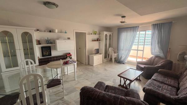 Sale of flat in Piso en Mercedes Las, El Bajondillo, Torremolinos, Torremolinos
 photo 2