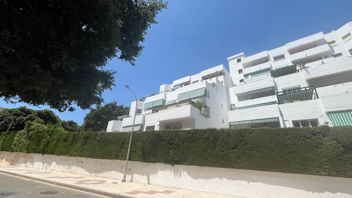 Sale of apartment in Piso en Mercedes Las, El Bajondillo, Torremolinos, Torremolinos
photo 5