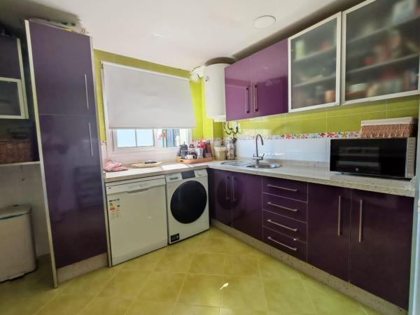 Venta de piso en Piso en Calle Tamayo y Baus, El Tejar - Hacienda Bizcochero, Málaga, Málaga
photo 1