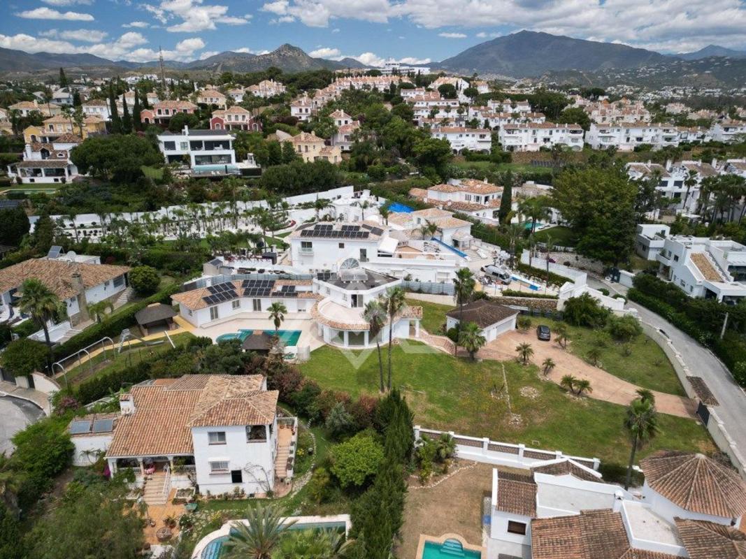 Propiedades en venta y alquiler en España photo 2