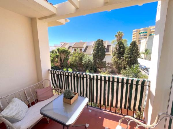 Venta de piso en Piso en La Carihuela - Los Nidos, Torremolinos, Torremolinos
thumbnail 2