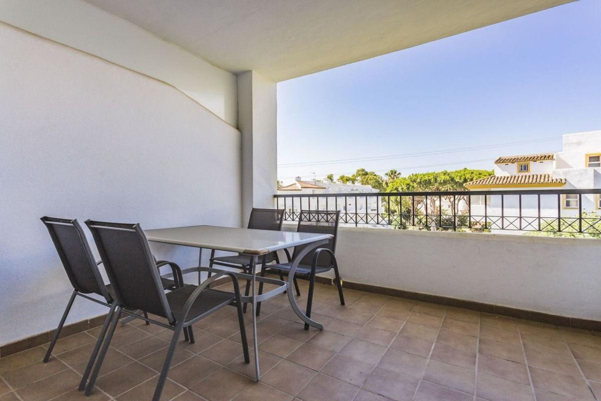 Venta de piso en Piso en Calle San Nicolas de Calypso, Sitio de Calahonda, Mijas, Mijas
 photo 4