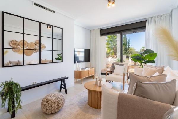 Sale of flat in Piso en Sup-s1 Soto Resinera, La Concha-Resina Golf, Estepona, Estepona
photo 1