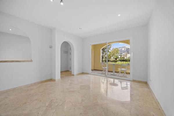Sprzedaż mieszkania w Piso en Calle 18 a, Guadalmina Alta, Marbella, Marbella
thumbnail 2